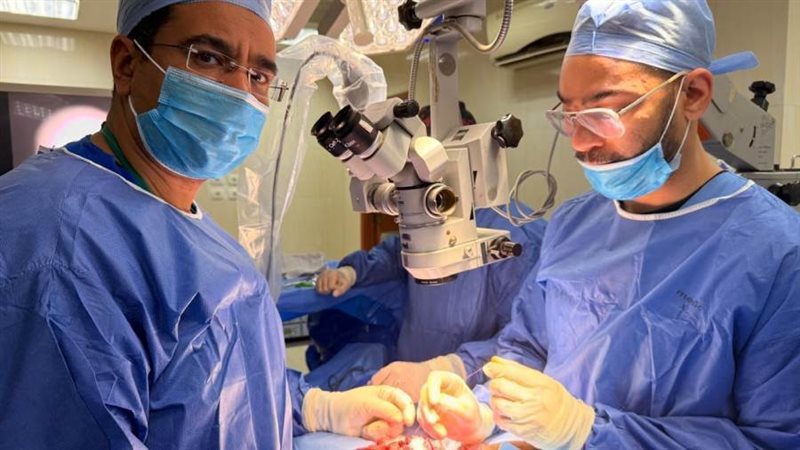 الفريق الطبي بجامعة