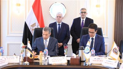 جامعتا بنها والغردقة تتعاقدان مع شركة بداية لتسويق الخدمات لتصميم هويتها البصرية