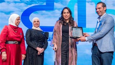 عطاء السماء تكرم رئيس البورصة المصرية ورئيس المركز القومي  البحوث 