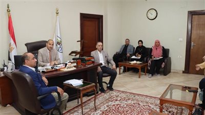 دعم وتعزيز منظومة العمل بمصانع تدوير القمامة بالواسطى وبني سويف