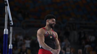 عمر العربي يتوج بذهبية كأس العالم للجمباز الفني على جهاز المتوازي