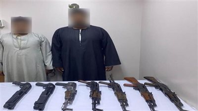 ضبط عنصرين إجراميين بأسلحة نارية والذخائر غير المرخصة بقنا