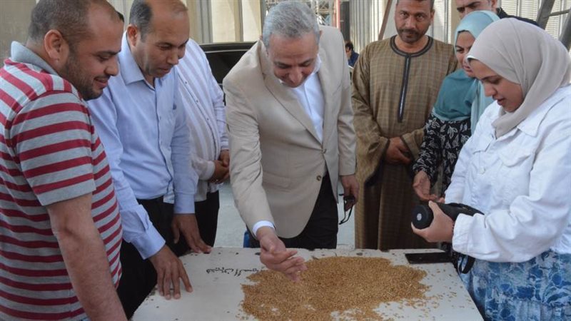 محافظ الغربية خلال