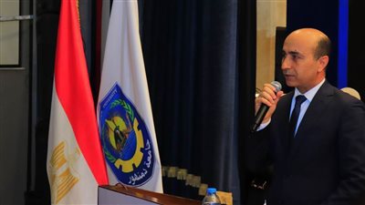 رئيس جامعة دمنهور: تعطيل الدراسة غدًا بجميع الكليات لسوء الأحوال الجوية