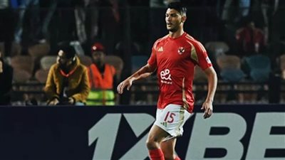 إصابة عضلية تُجبر أشرف داري على مغادرة مواجهة الأهلي وبتروجيت