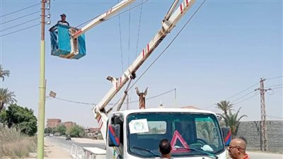 محافظ المنيا يشدد على تكثيف حملات النظافة وتمهيد الطرق والشوارع الرئيسية