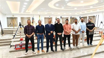 نائب محافظ المنيا يتفقد الاستعدادات النهائية لافتتاح مركز شبكات المرافق والرفع المساحي