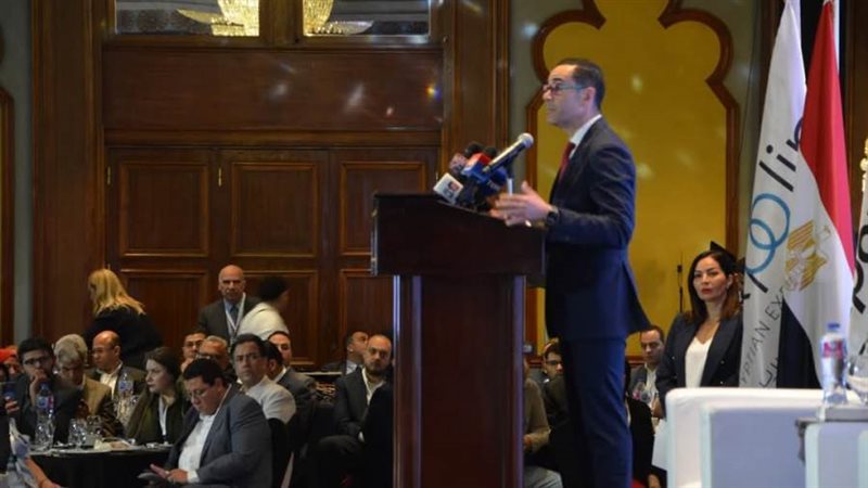 وزير الاستثمار من