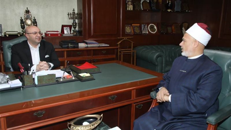 محافظ بنى سويف يستقبل