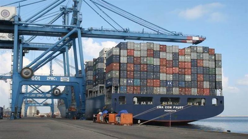 ميناء دمياط