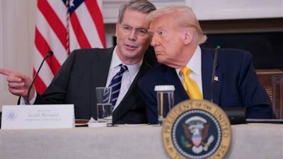 وزير أمريكي: ترامب جذب استثمارات للولايات المتحدة خلال 100 يوم بمعدل أكثر من بايدن في 4 سنوات