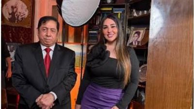 الماكيير محمد عشوب: هيفاء وهبي فنانة 