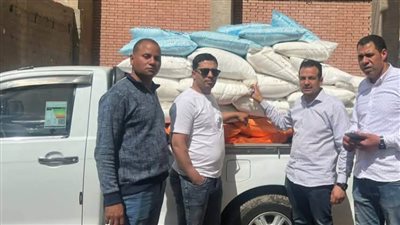 بالصور| ضبط سيارة محملة بـ2,8 طن أسمدة زراعية مدعمة قبل تهريبها