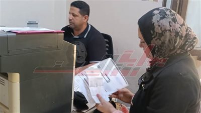 رئيس مدينة بيلا تتابع منظومة التصالح في مخالفات البناء وتسليم نماذج 8