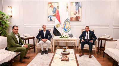 محافظ جنوب سيناء يبحث مع مستثمر إيطالي تعزيز دور شرم الشيخ كمدينة خضراء