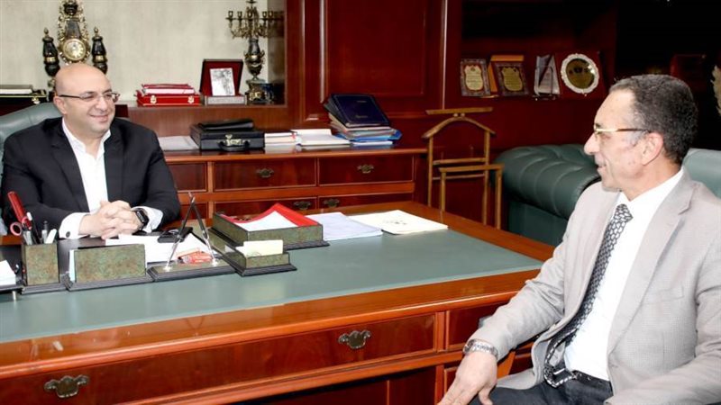 محافظ بنى سويف يستقبل