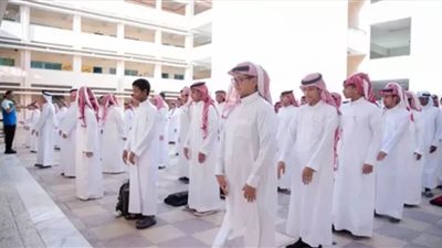 عاجل| وزارة التعليم تعتمد الزي المدرسي في السعودية ..تعرف على التفاصيل