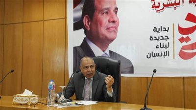 محافظ المنيا يوجه بتقديم مساعدات مادية وإعانات مالية عاجلة لعدد من الحالات الإنسانية