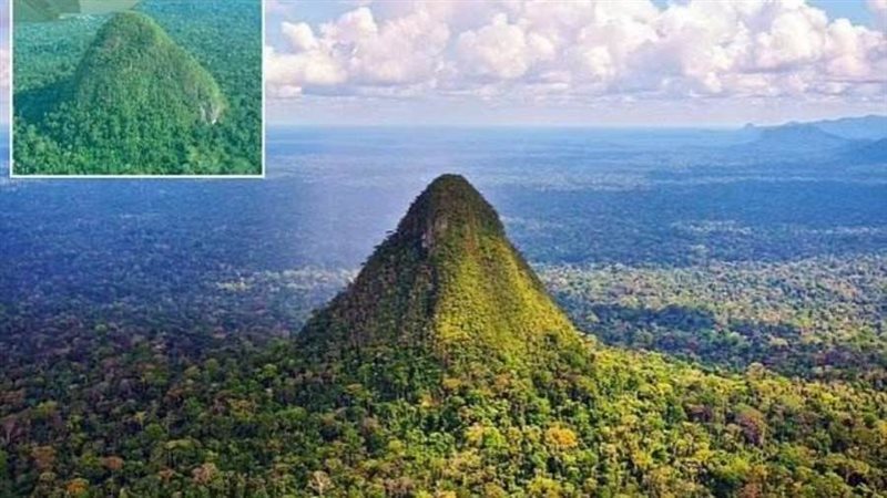 الهرم المقدس