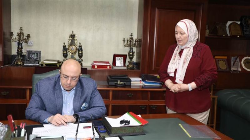 محافظ بنى سويف يعتمد