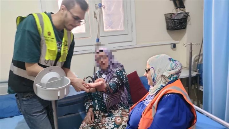 نقل السيدة للدار