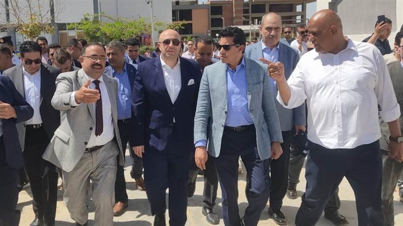 وزير الشباب فى بنى