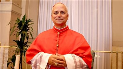 عاجل .. الفاتيكان: البابا الجديد يحمل اسم 