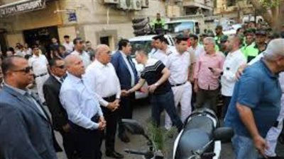 محافظ القاهرة يقود حملة مكبرة لرفع الإشغالات وغلق المقاهى المخالفة بالزمالك