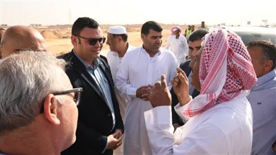 الشربيني لأهالي الضبعة: المشروع لكم وإحنا موجودين هنا للاطمئنان على الأعمال وتوفير الخدمات