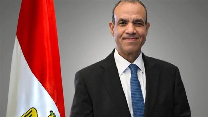 الدكتور بدر عبد العاطي