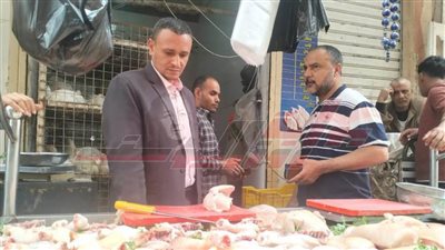 حملات رقابية مكثفة على الأسواق والمحال التجارية 