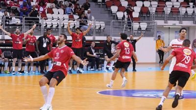 مواجهة نارية بين الأهلي والزمالك في نصف نهائي كأس السوبر الإفريقي لليد