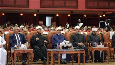 رئيس جامعة الأزهر ومفتي الجمهورية ووزير الأوقاف يشاركون في فعاليات مؤتمرالأزهروصناعة المصلحين