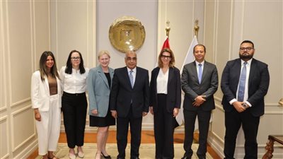 وزير العدل يستقبل مسئولة بمنظمة التعاون الاقتصادى والتنمية