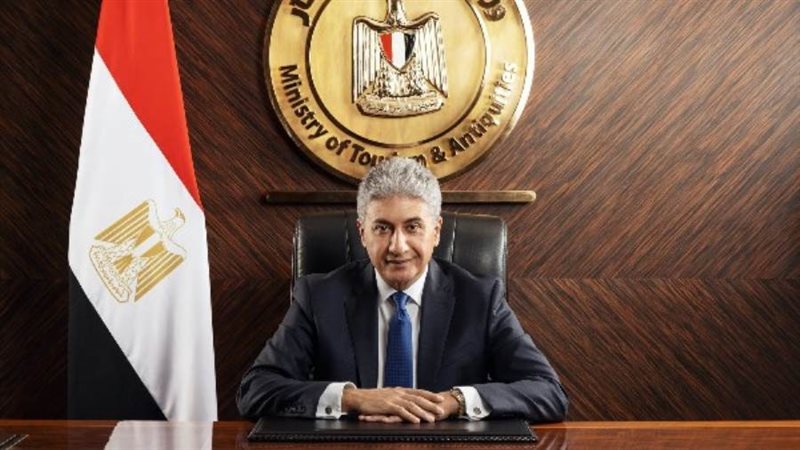 شريف فتحي وزير السياحة
