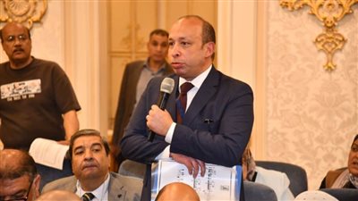 عميد طب القصر العيني: نستقبل 2 مليون حالة سنويًا ونجري 100 ألف عملية 