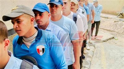 طلاب التربية العسكرية بجامعة كفر الشيخ يتبرعون بالدم للمستشفي الجامعي