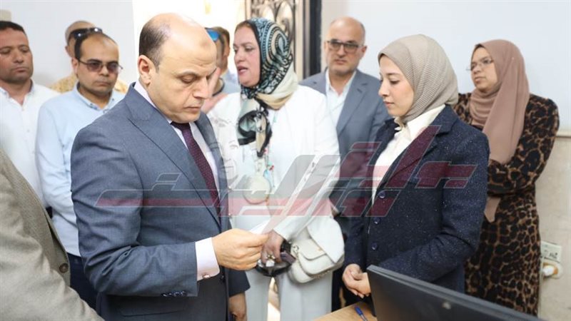 جولة المحافظ