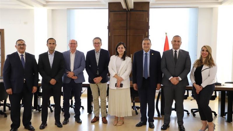 غرفة الإسكندرية تبحث