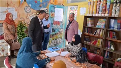 بالصور...وكيل تعليم الغربية يوجه بتكثيف مراجعة المناهج بمدارس السنطة