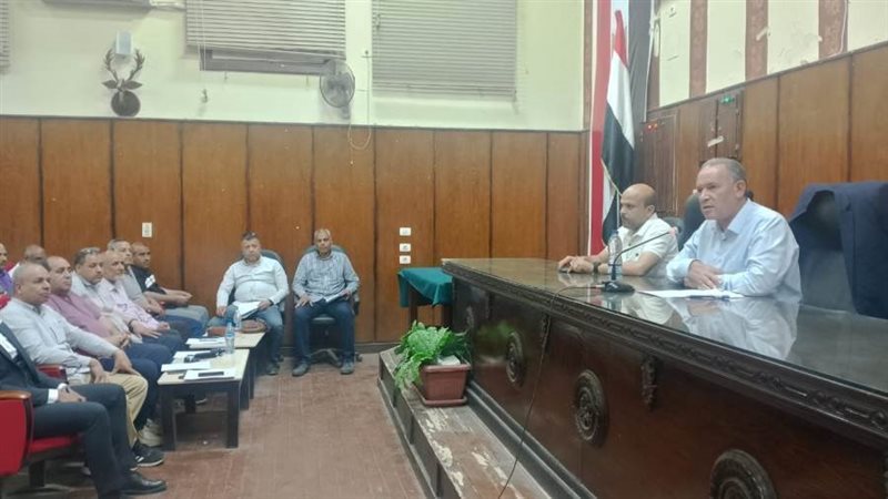 اجتماع وكيل تعليم