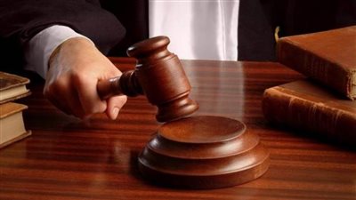 المشدد 10 سنوات لطالب لاتجاره بـ 