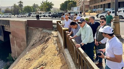 وزير الري يتفقد مشروعات الموارد المائية بمحافظة أسوان