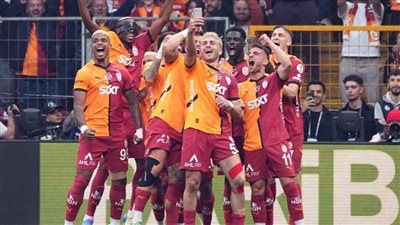 جلطة سراي يتوج بلقب الدوري التركي للمرة الـ25 ويحقق الثنائية المحلية