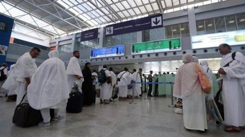 وصول أكثر من نصف