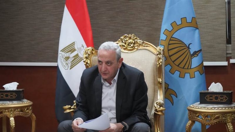 محافظ الغربية خلال