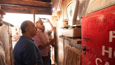 محافظ أسيوط: ضبط مخالفة خبز ناقص الوزن وتوجيه باتخاذ الإجراءات القانونية الفورية