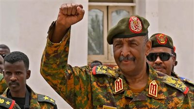 البرهان يصدر مرسوماً دستورياً بتعيين 