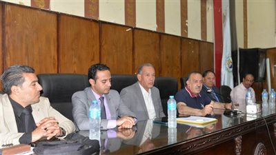 محافظ أسيوط يوجه بتفعيل دور اللجان القانونية وتطبيق القانون لردع محاولات الغش خلال الامتحانات