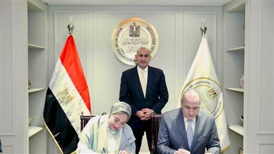 خطة لرفع كفاءة المعلمين في المدارس الرسمية والرسمية للغات